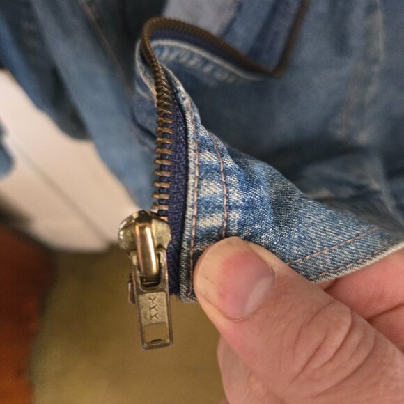 Rafi Size 44 Paperbag Hem Denim Jacket (30 PTP) - Picture 12 of 14